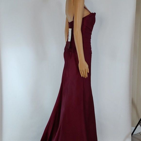 NWT Liancarlo Strapless Formal Gown in Merlot - Picture 3 of 5